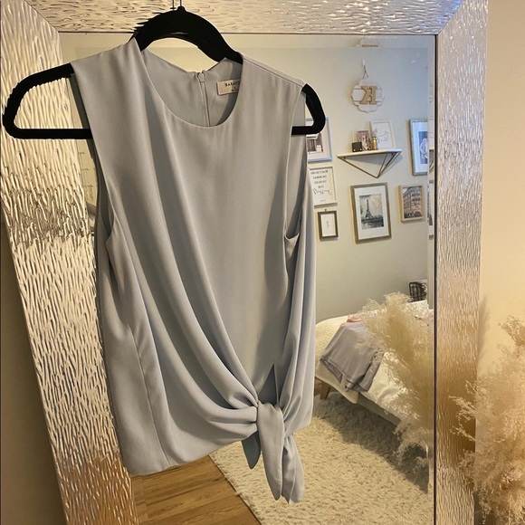 *SOLD* Babaton sleeveless baby blue blouse from Aritzia - Picture 1 of 2